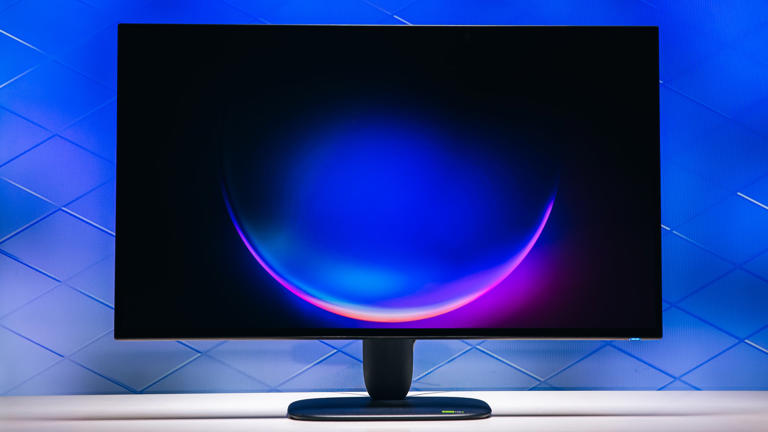Alienware 32 4K OLED (AW3226Q) review: Premium OLED, not-so-premium price