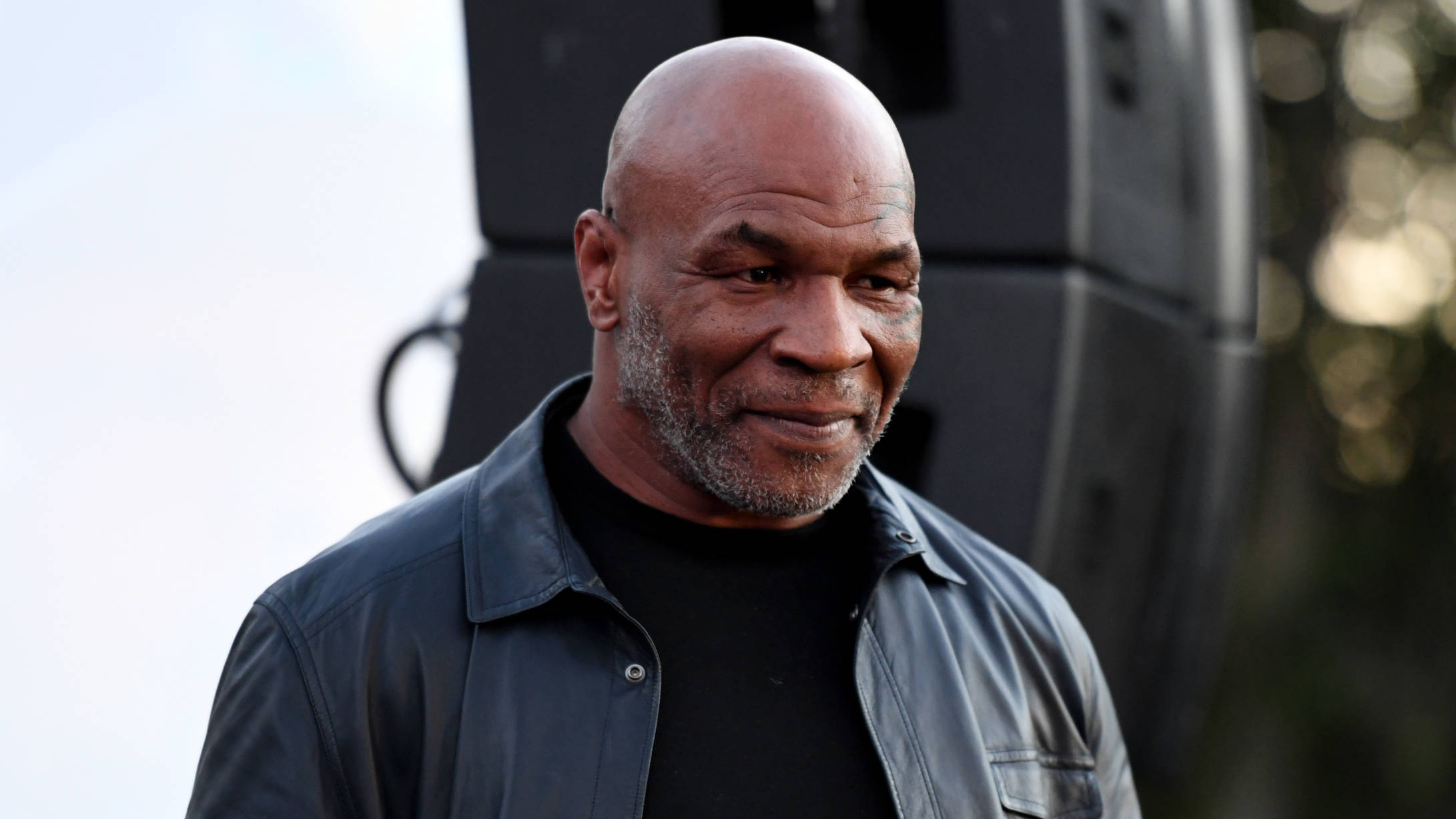Mike Tyson wirft Supreme Vertragsbruch wegen Palästina-Flaggen-Hoodie vor