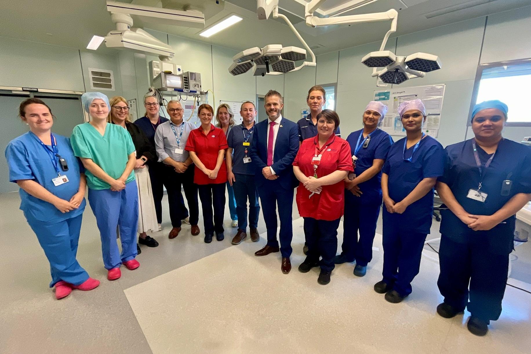 Health minister pays a visit to Lagan Valley Hospital to congratulate ...