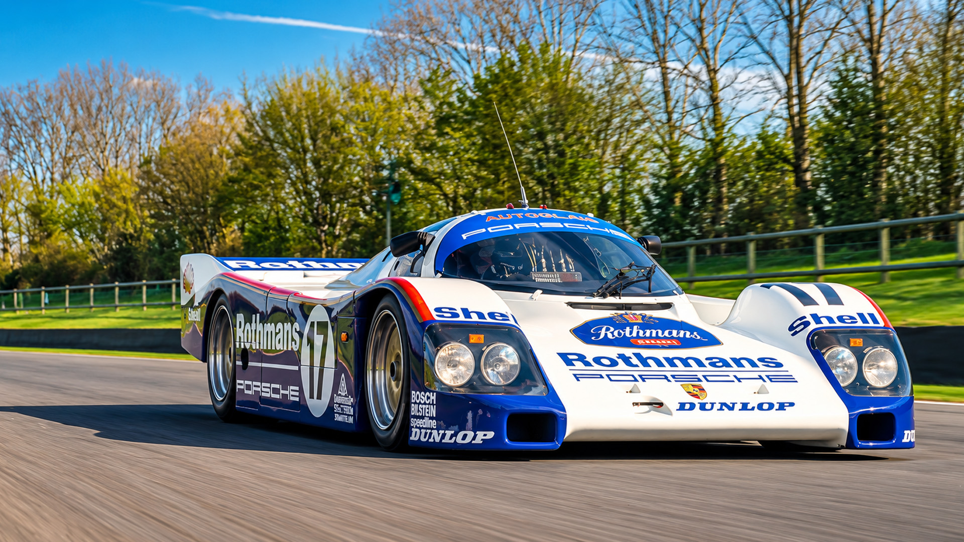 Porsche 962 Le Mans champion unleashes its racing power