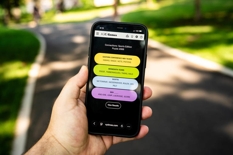 Get today's NYT Connections sports edition hints and answers for ...