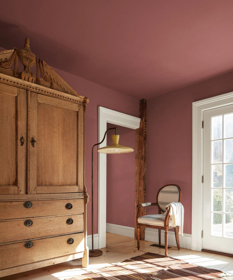 Benjamin Moore's fall color palette blends moody hues with timeless appeal
