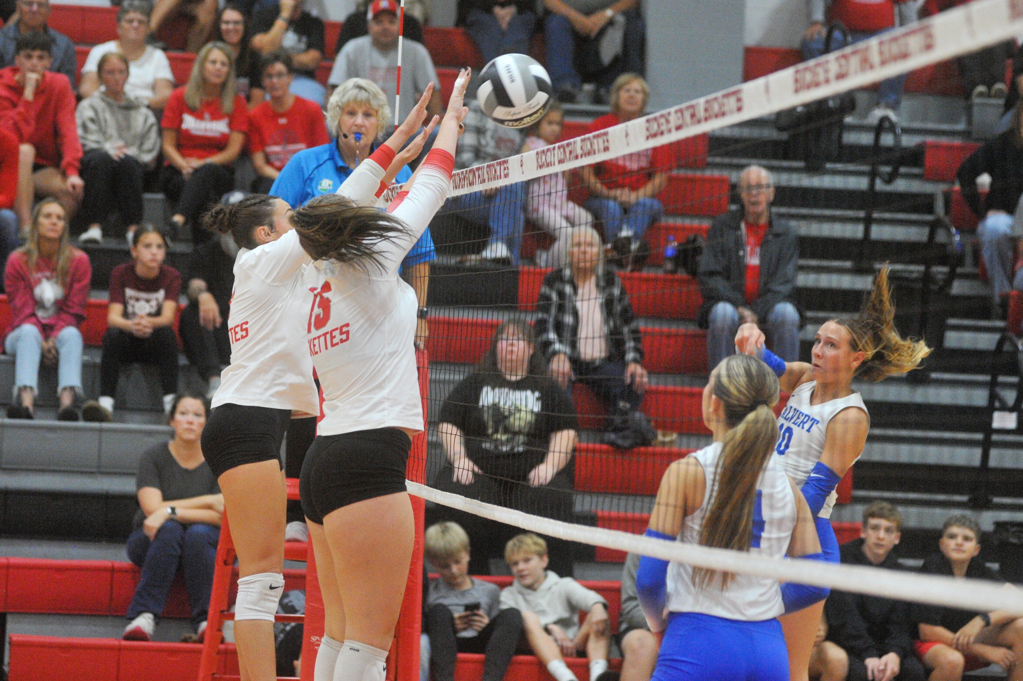 Calvert sweeps Buckeye Central in Northern 10 volleyball championship