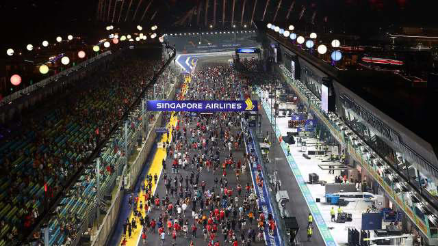 Singapore Grand Prix fans won't pay the new 10-cent drink deposit ...