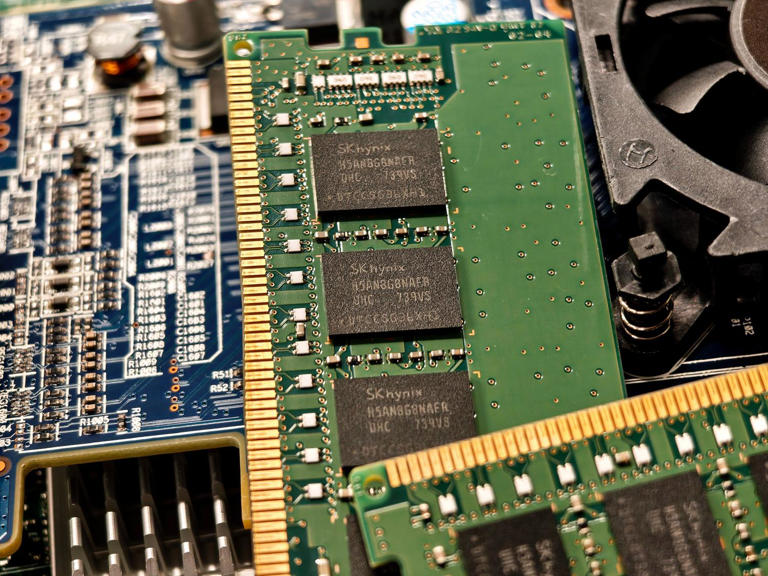 Guía completa para monitorizar y gestionar CPU, GPU y RAM en Linux