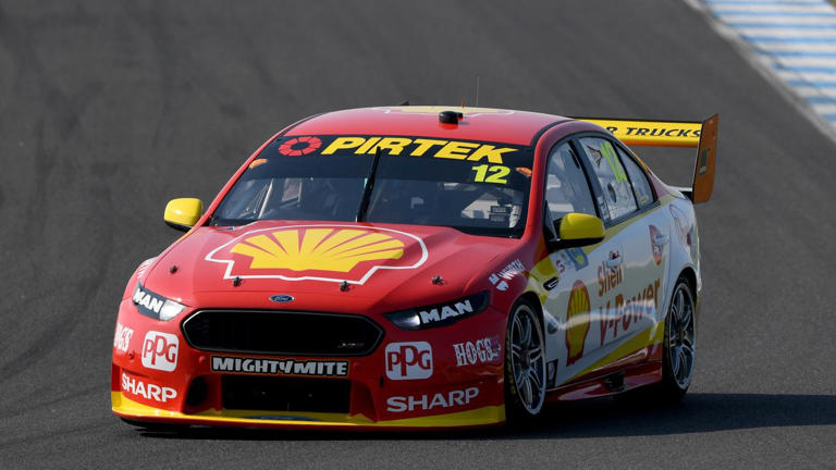 Supercars rescue Phillip Island racing after GP loss