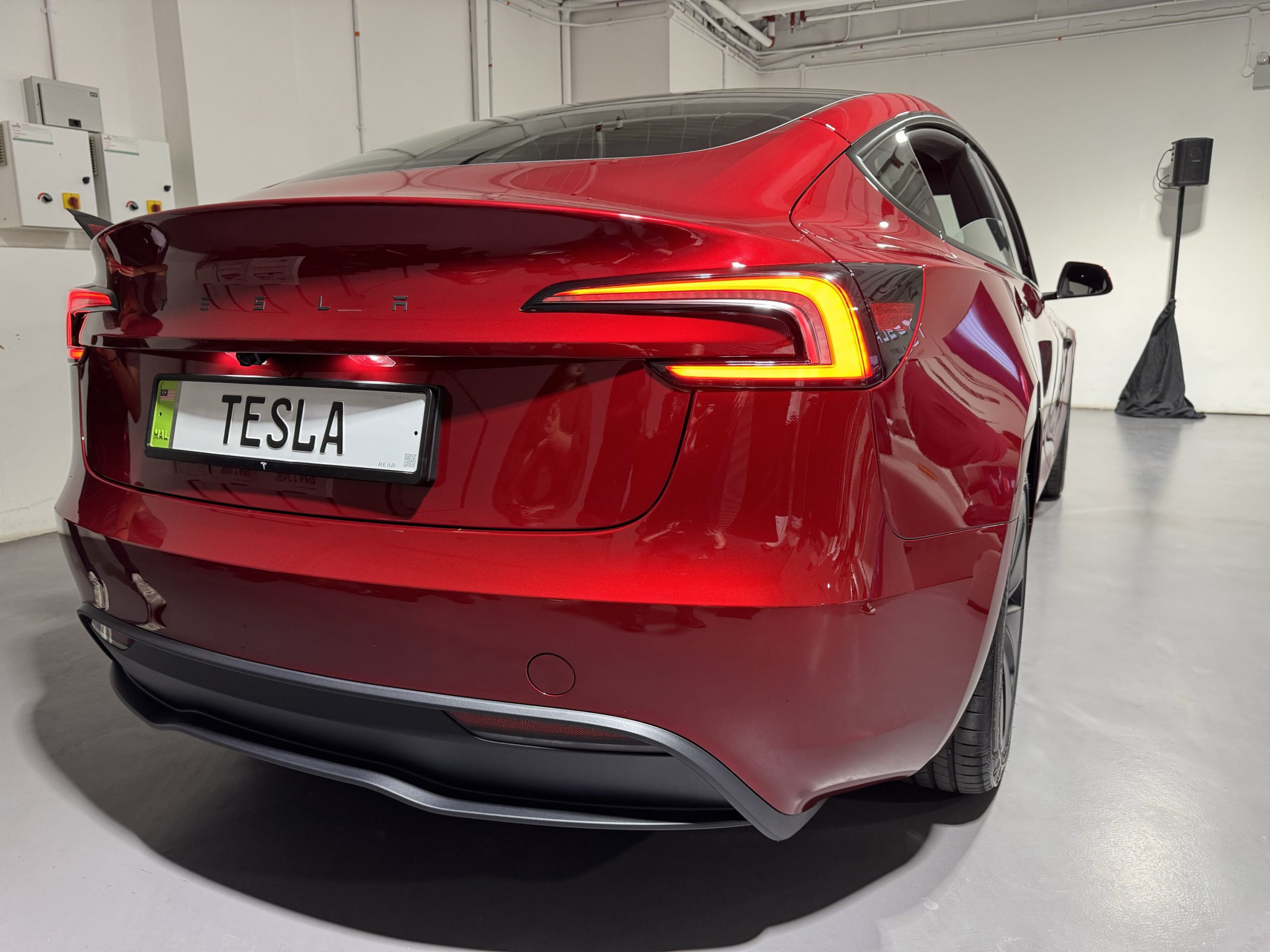 Tesla Model 3 2026 update gets larger 16-screen, black headliner and ...