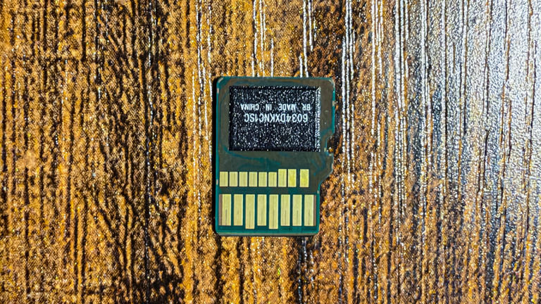 SanDisk MicroSD Express review: Super-fast storage for your Switch 2