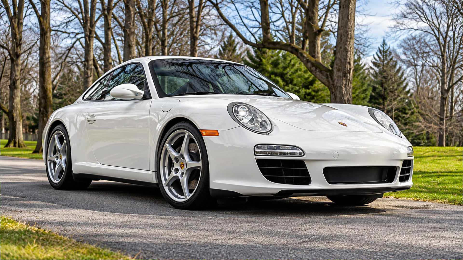 Driving every Porsche 911 to find the best generation