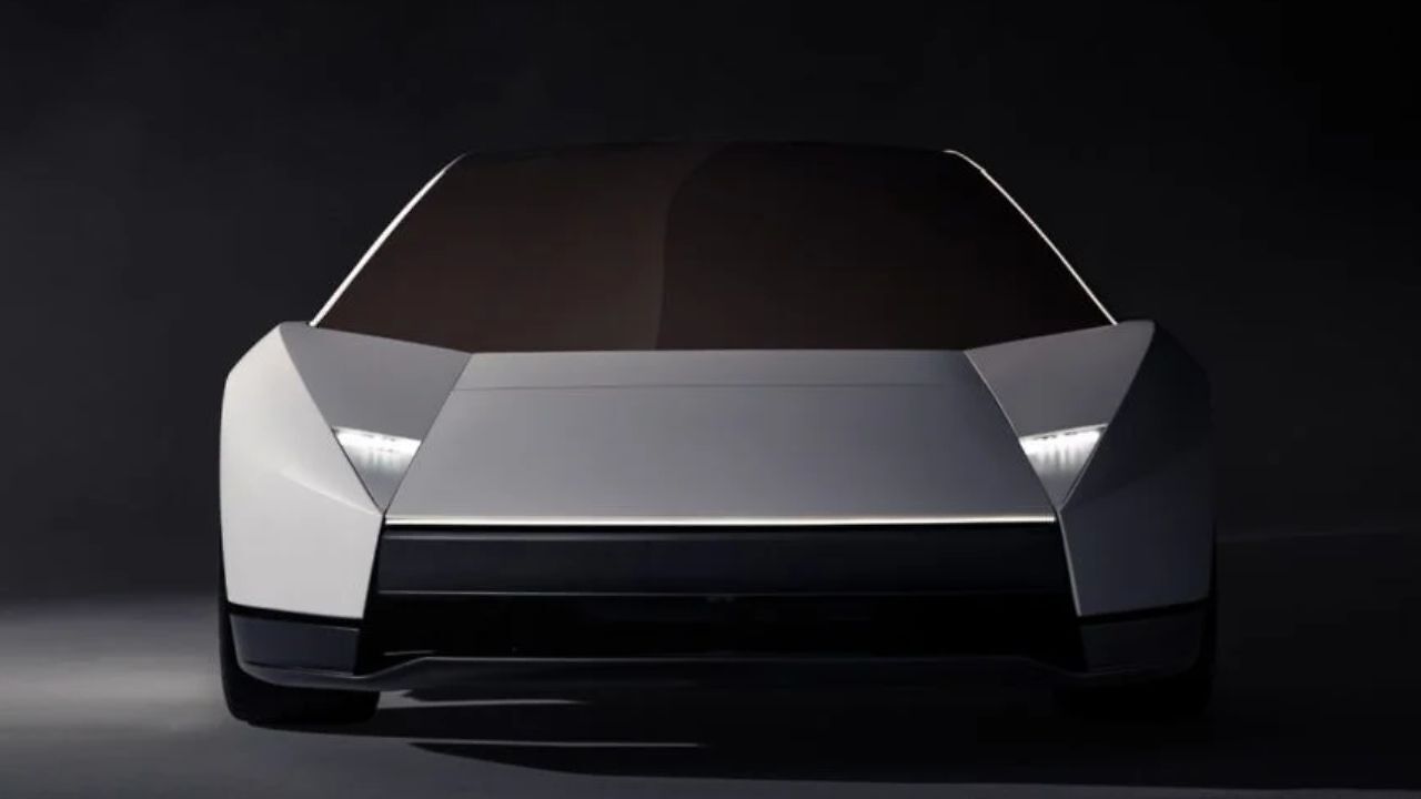 New Tesla Roadster Claims 0–100kmph in 0.8 Seconds: Quickest Car Ever?