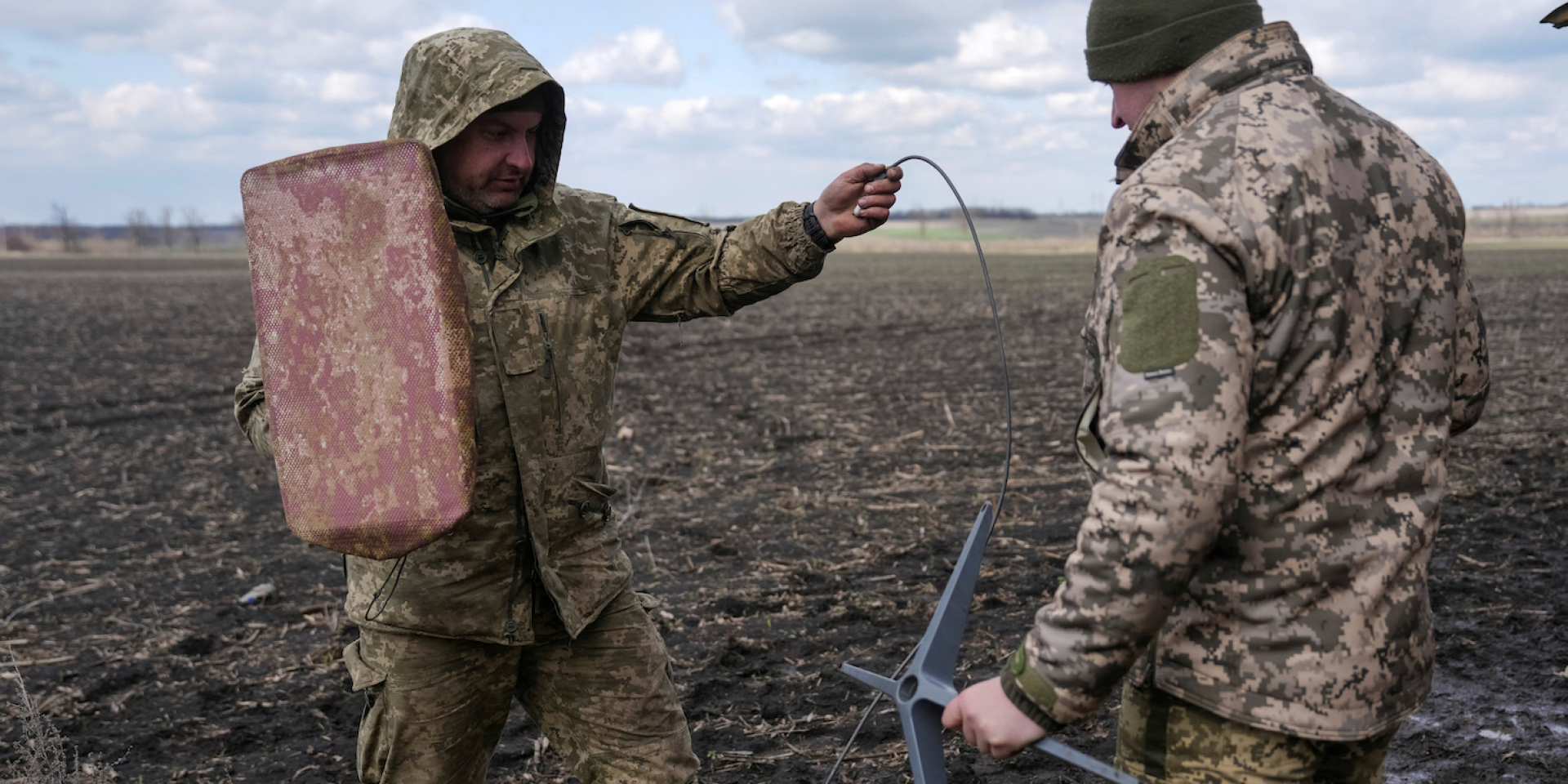 White House ordered Pentagon to throttle Ukraine's Starshield access