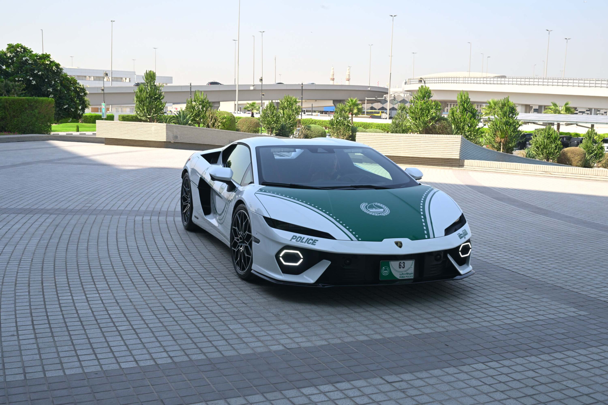 Lamborghini Temerario integra frota da Polícia do Dubai