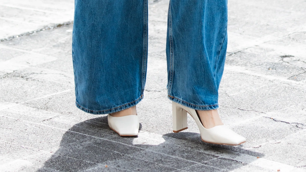 Wide-leg denim and pendant necklaces define fall 2026 trends