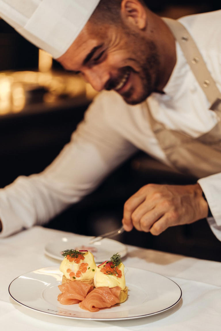 Le seul grand buffet de la Rive Gauche : le Mandarin Oriental Lutetia ...