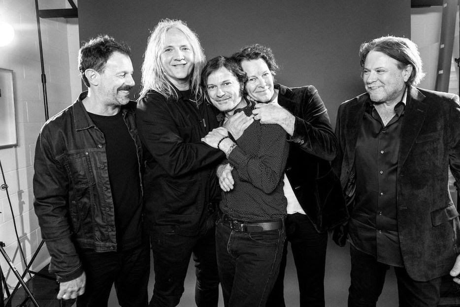 Powderfinger pledges encore dates after reunion tour sells out