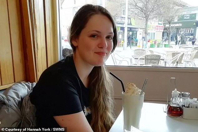 Teenager died from cancer days after 19th birthday after 10lb tumour ...
