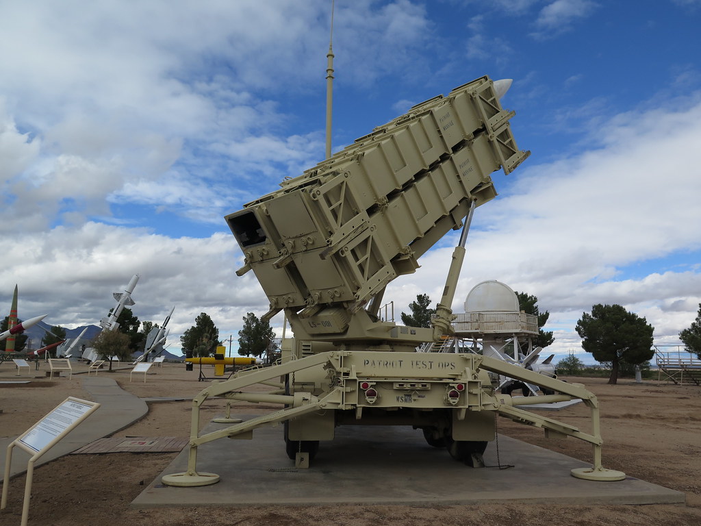 Army seeks $1 million Patriot missile to stretch air-defense inventories