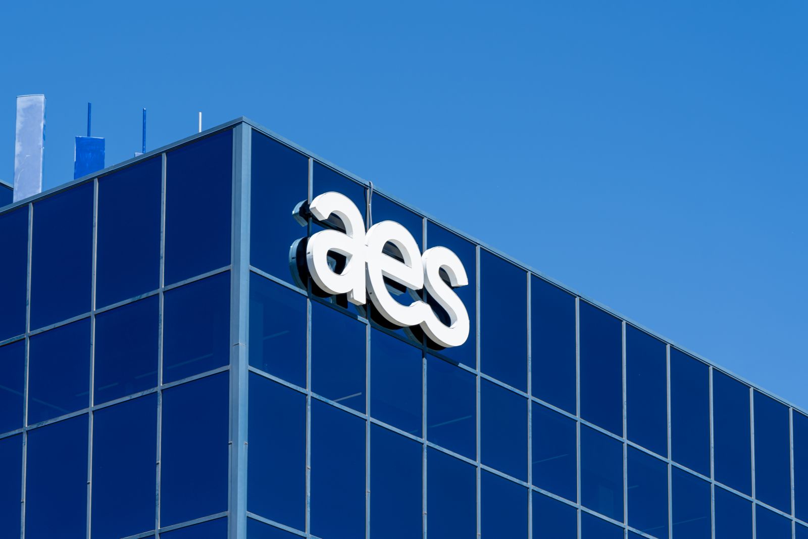 What to expect from AES Corporation's next quarterly earnings report