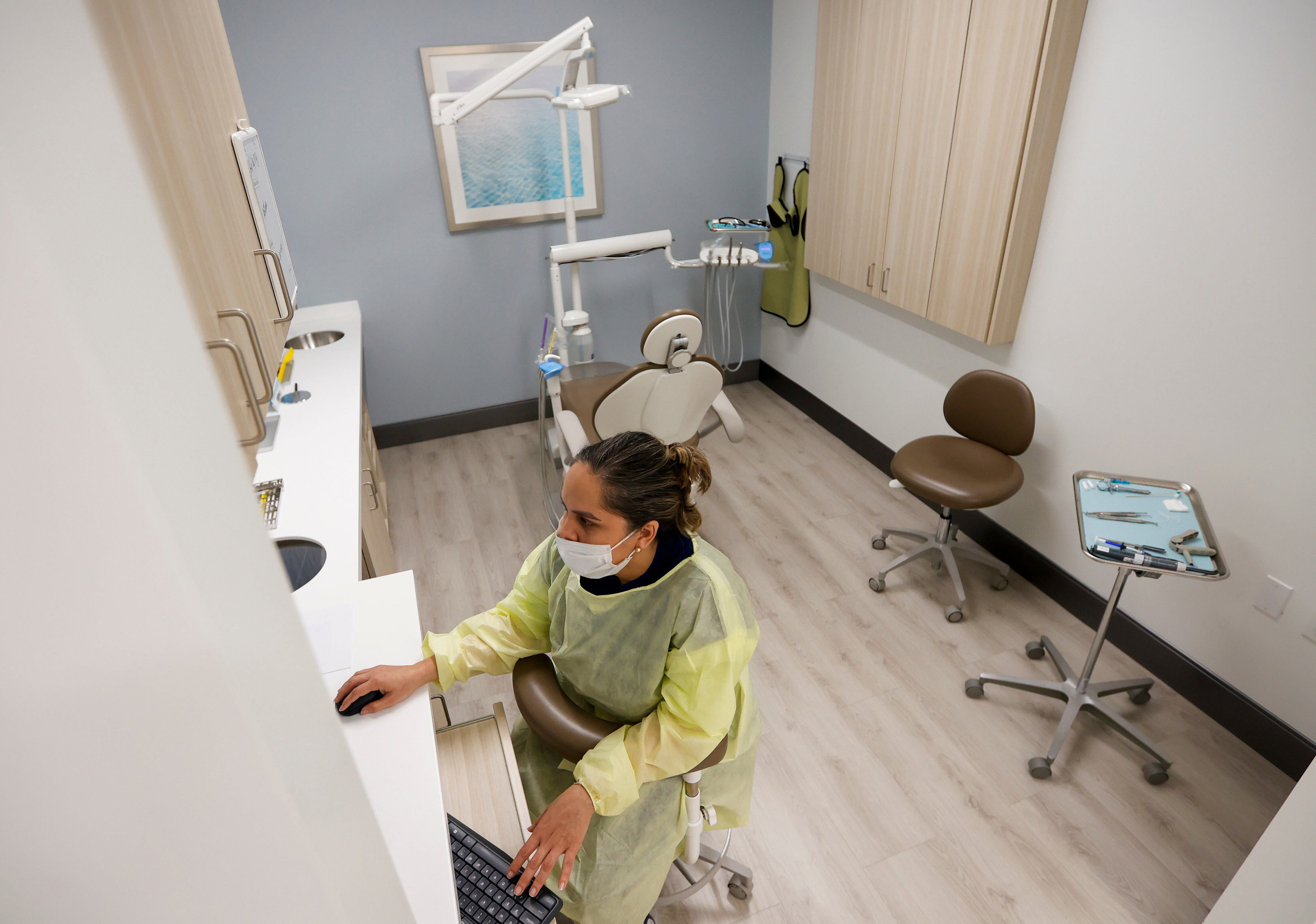 Medicare Advantage: How private options work, what they cover and what ...