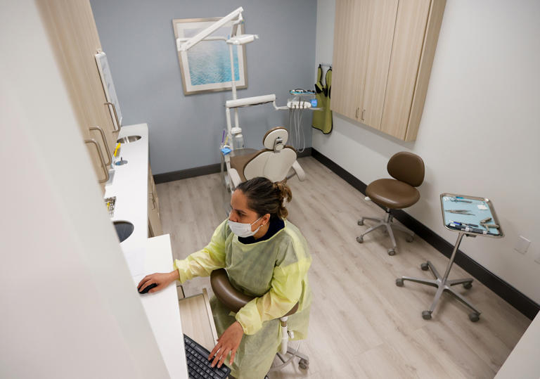 Medicare Advantage: How private options work, what they cover and what ...