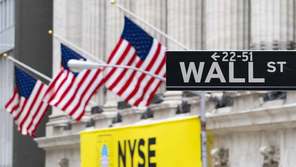 Stock market today: Dow rises but Nasdaq slammed; restaurant play matches its high (live coverage)