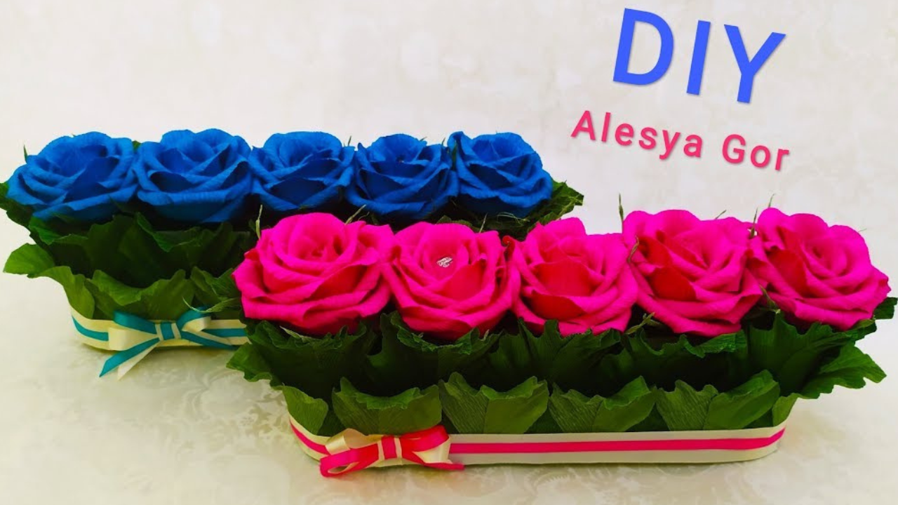 DIY blue and raspberry roses with a candy bouquet