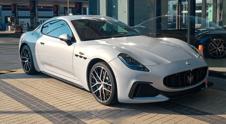 Stellantis tests diesel-hybrid powertrain for next-generation ...