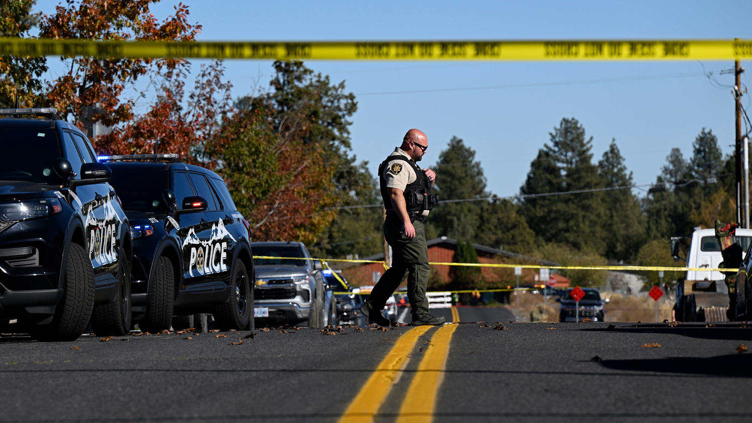 Teen suspect dead after Oregon school shooting and debunking an ...