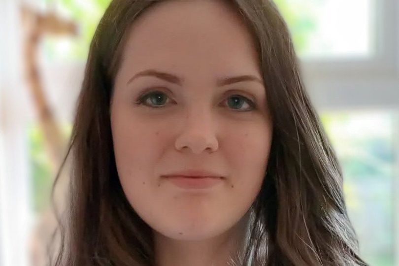Teen died days after 19th birthday as 10lbs tumour dismissed as hormone ...
