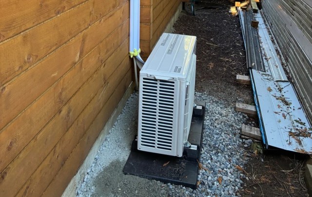Homeowner gets EPA certified, spends $1,000 on tools, and completes ...