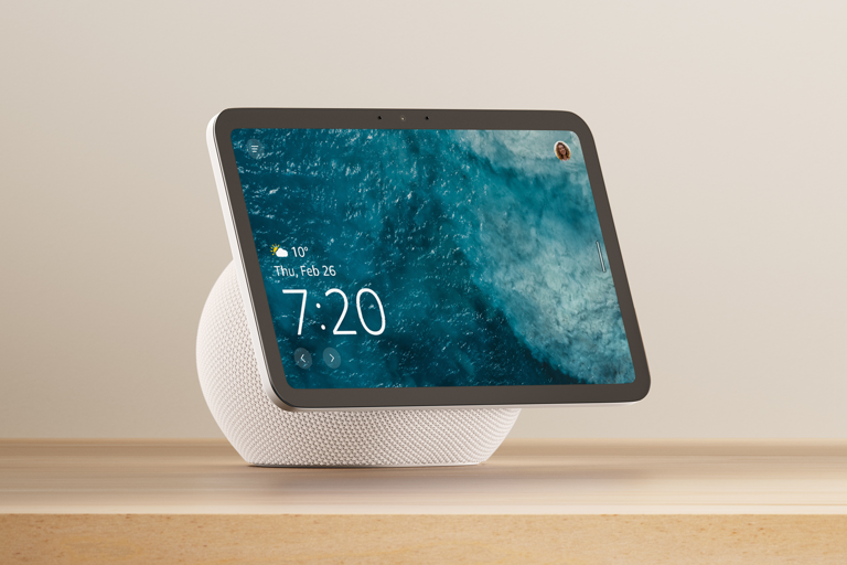Apple HomeView vs Amazon Echo Show 8: How the smart displays compare