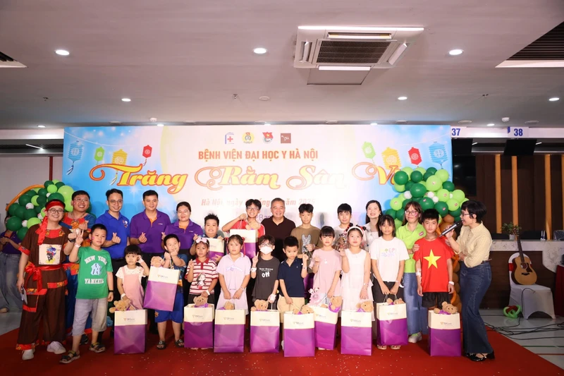 Tuổi trẻ bệnh viện Đại học Y Hà Nội – Tiên phong vì sức khỏe cộng đồng