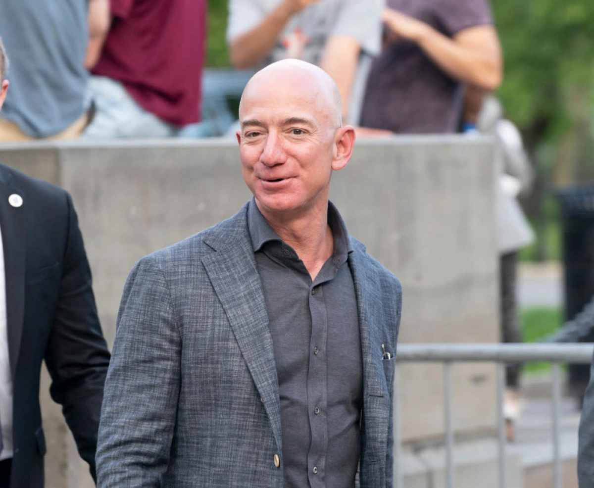 Jeff Bezos says only one kind of worker will remain irreplaceable in ...