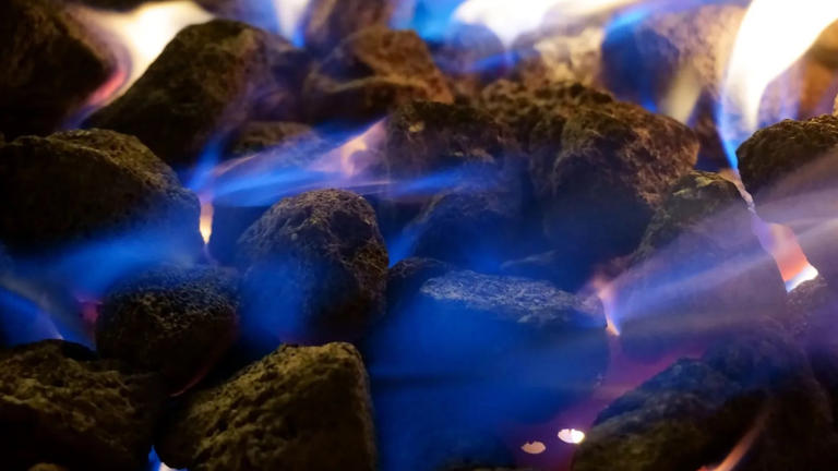 5 fireplace types, from wood-burning to ethanol, compared by cost and ...