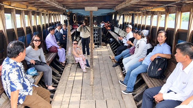 Về miền Tây ăn giỗ, cười xỉu với những câu khen chê thú vị