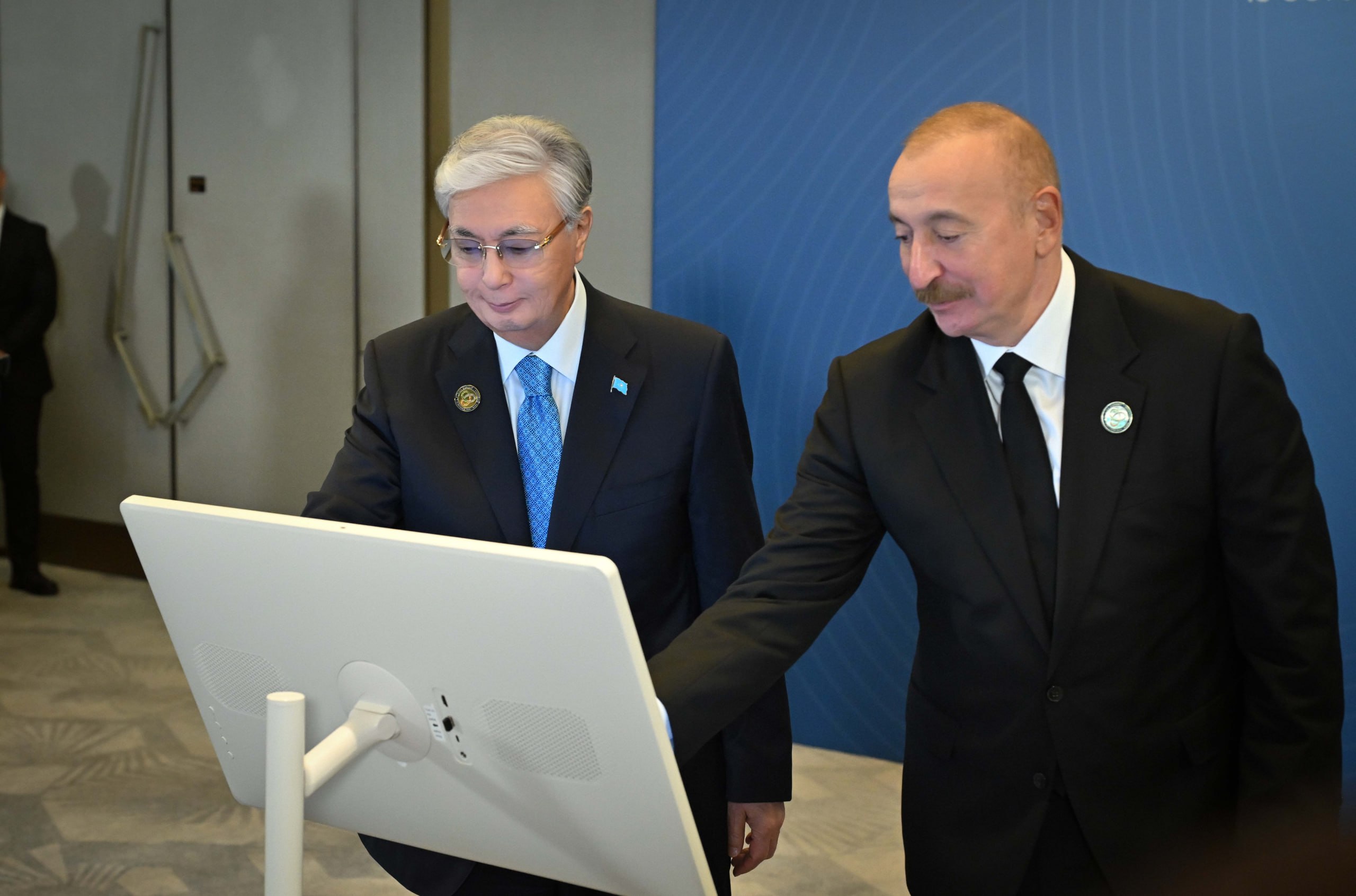 Le Kazakhstan ouvre une nouvelle route Internet vers l’Europe