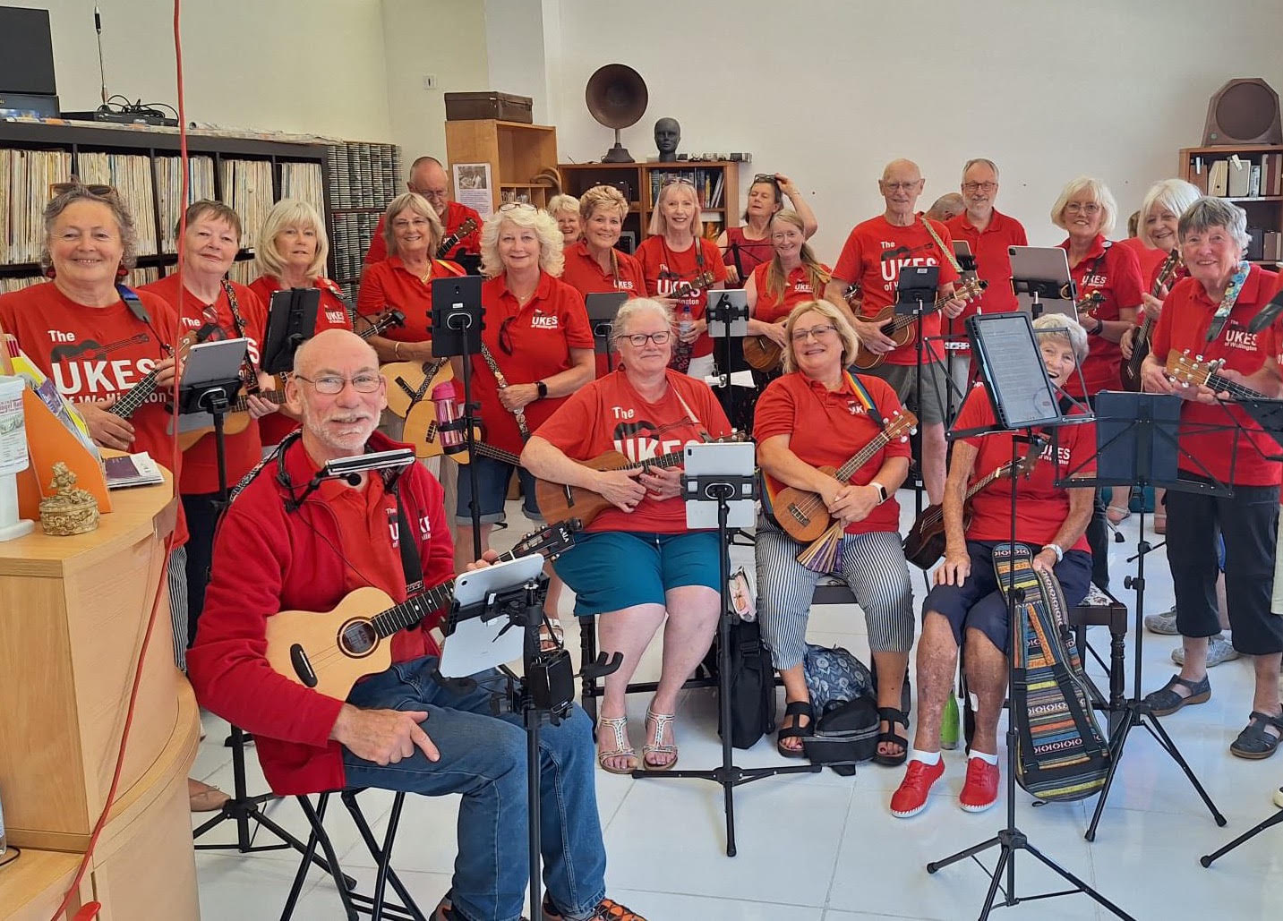 Wallington ukulele band to perform sea shanties live for Trafalgar Day