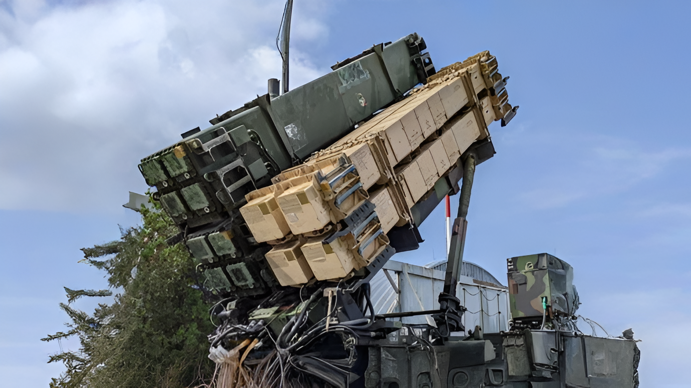 Boeing gets $14.7 billion deal to triple Patriot missile seeker production