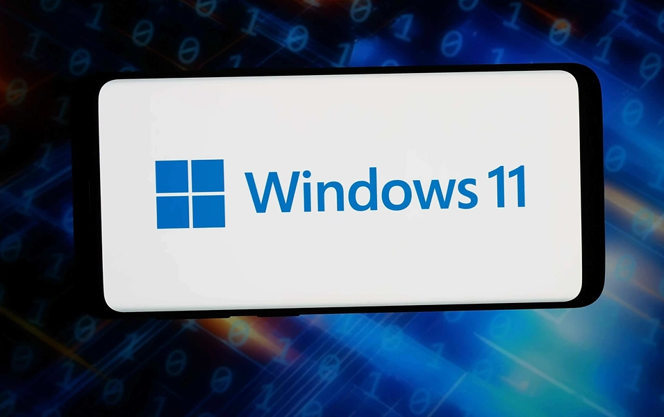 Microsoft rolls out redesigned Windows 11 Photos app to Insiders