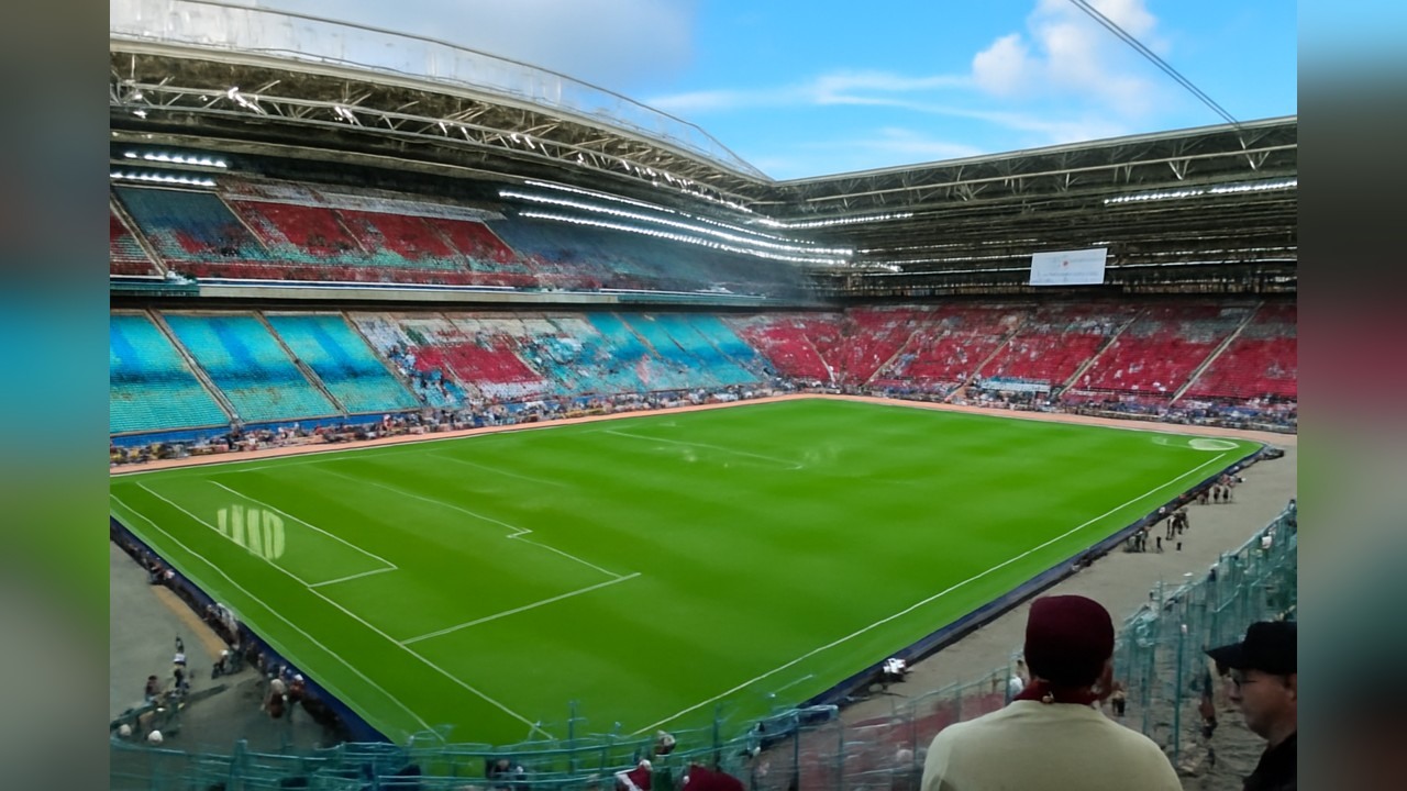 8 Bundesliga stadiums in Germany hold 50,000 fans or more