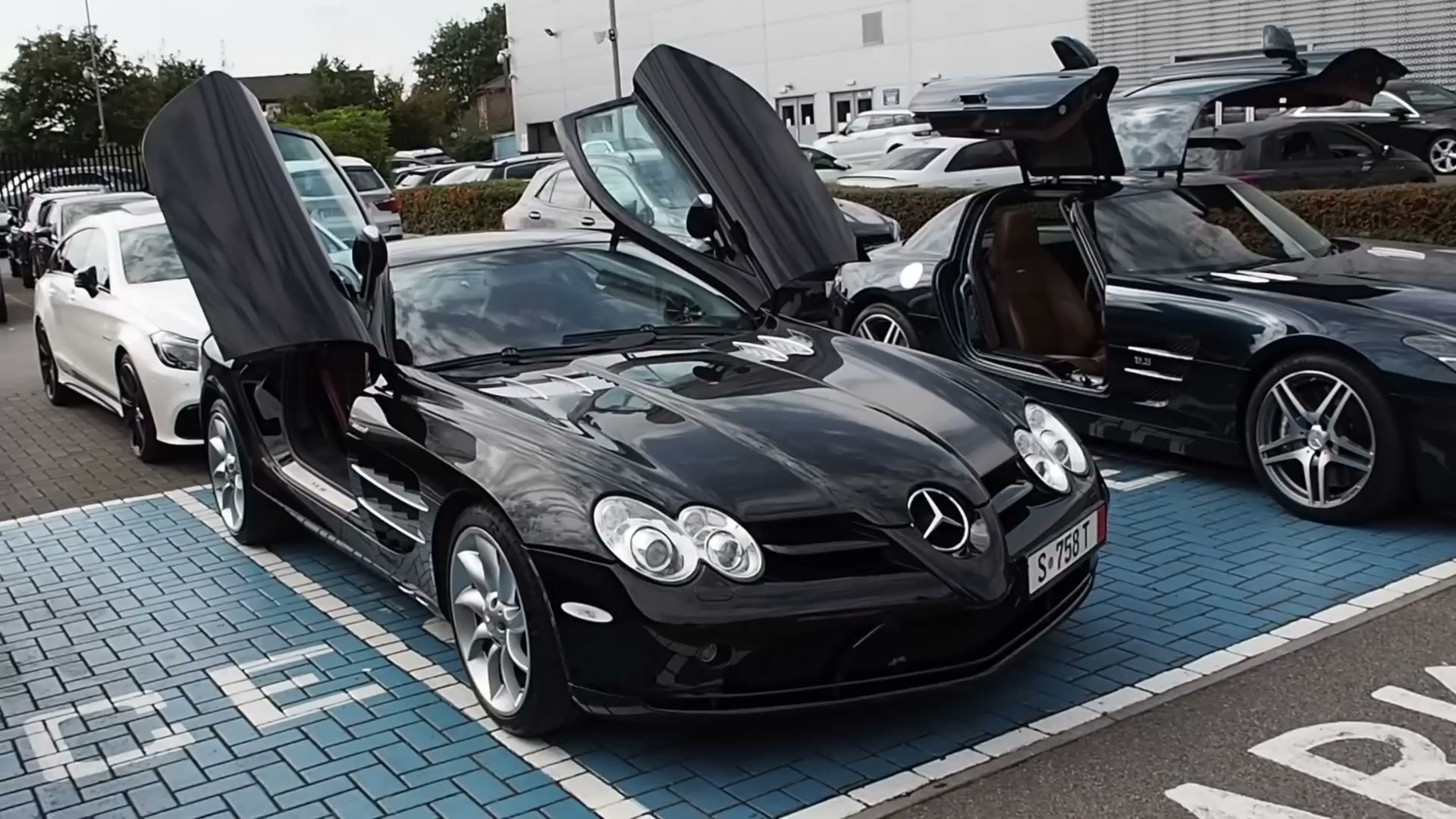 I collected a £400k Brabus 900 Rocket Mercedes-AMG GT 63 S