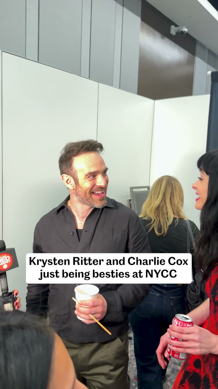 Krysten Ritter and Charlie Cox being BFFs at NYCC