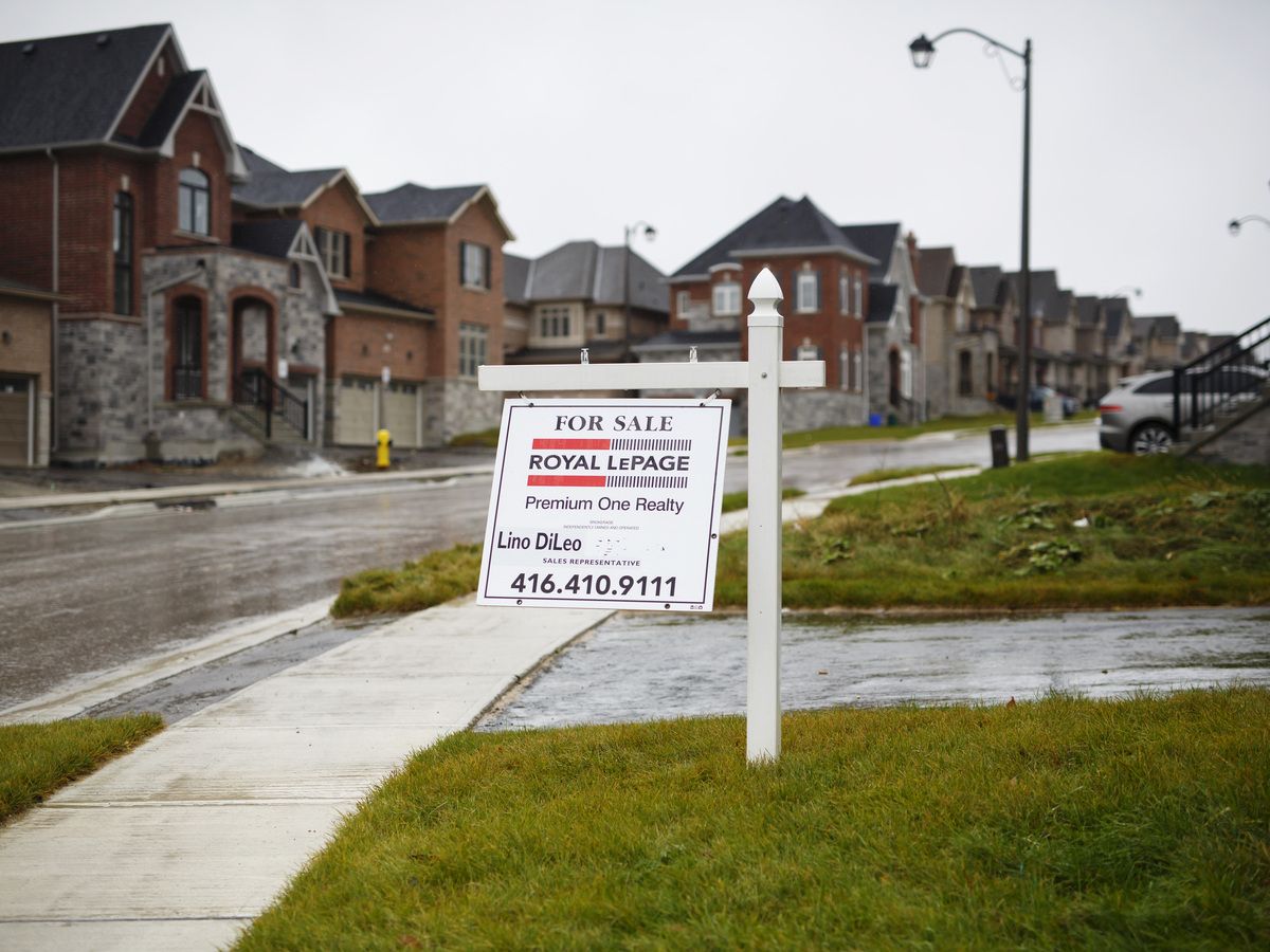 Canada’s housing market takes 'step back' amid higher mortgage rates
