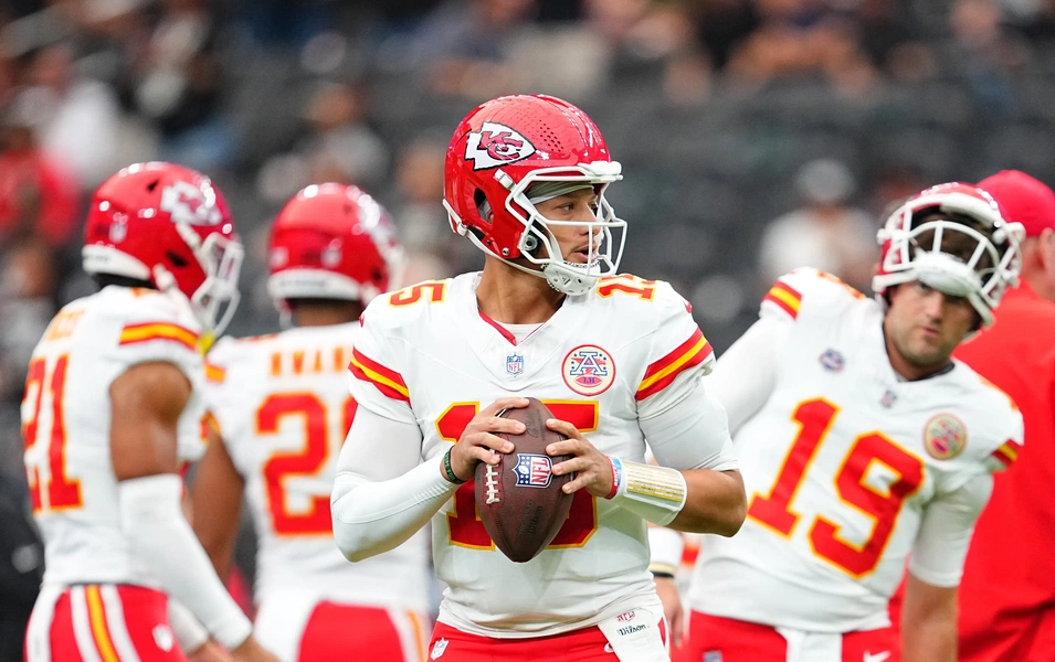 Chiefs add Peter Woods to injury report, Rashee Rice still sidelined