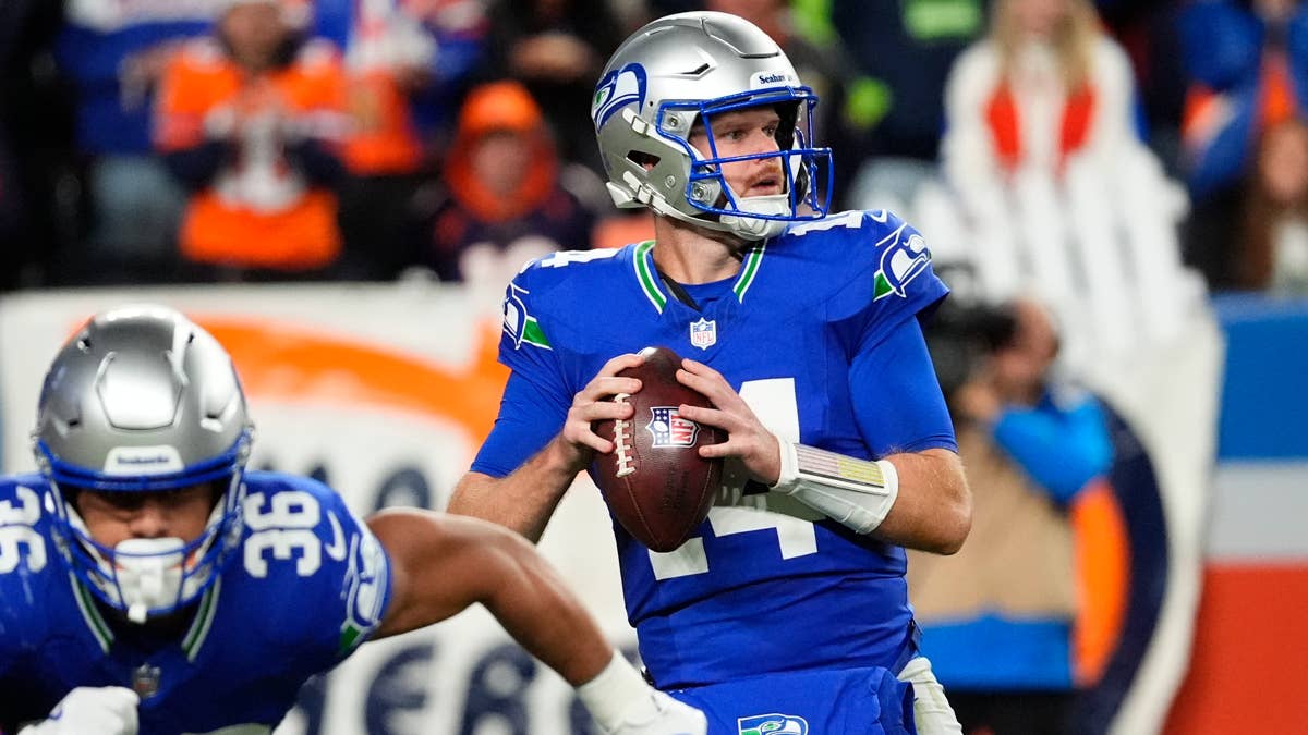 Mike Macdonald is right to stick with Sam Darnold over Drew Lock, even ...