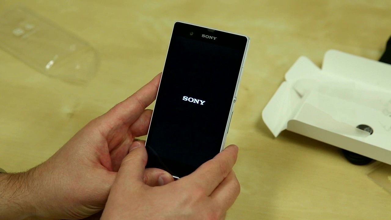 Throwback to Jon Rettinger unboxing the Sony Xperia Z