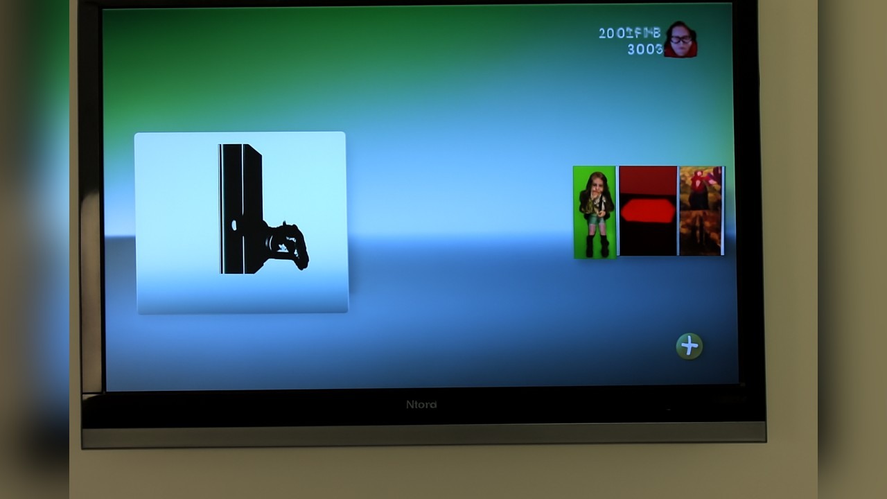 Throwback to Jon Rettinger testing the Xbox 360 Slim’s speed