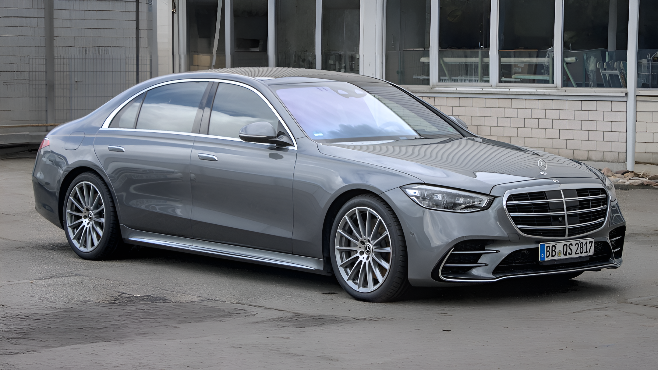 Mercedes expands S-Class recall to 30,078 cars over brake-hose leaks