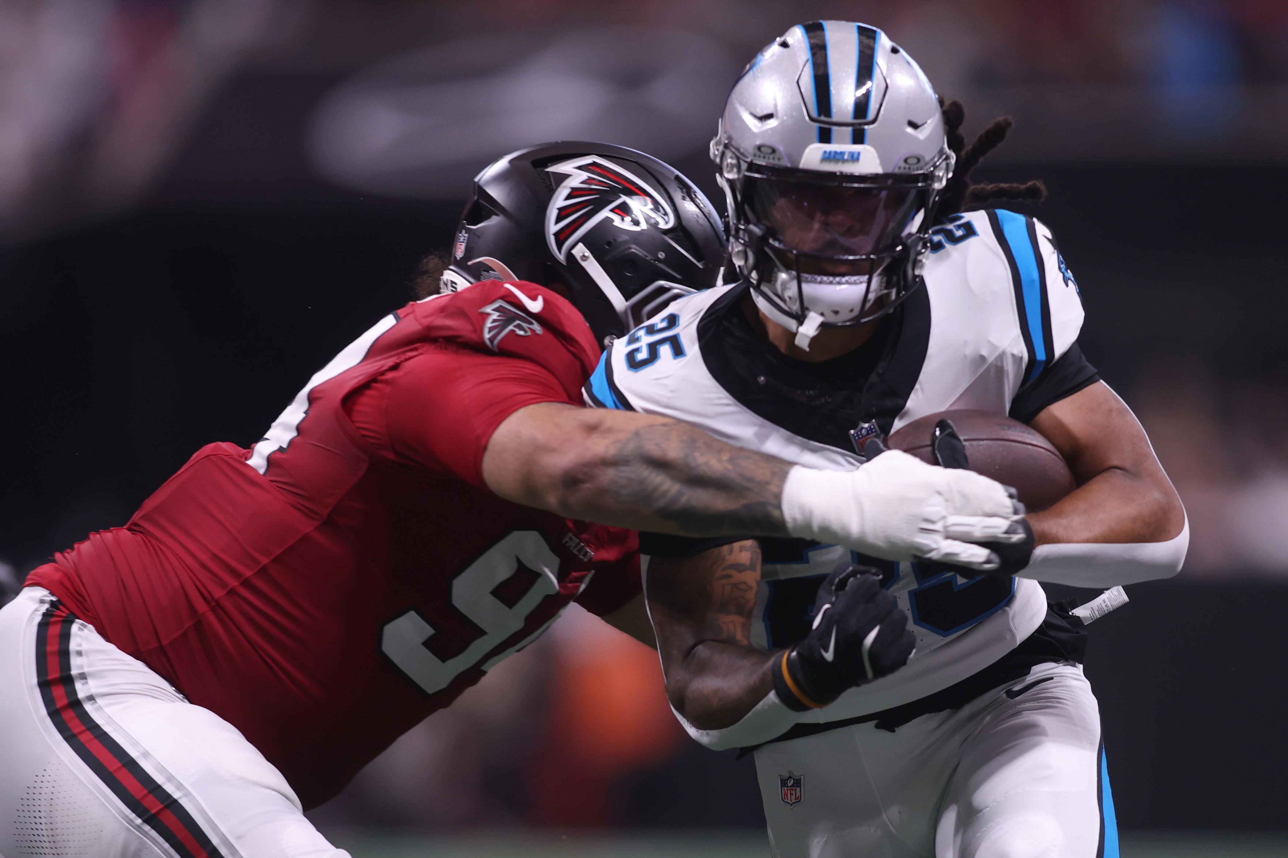Falcons defensive lineman ranks No. 1 in NFL against the run