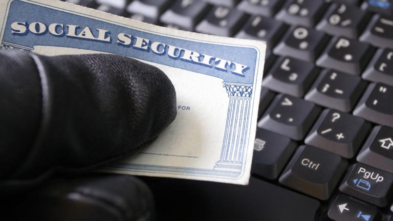 5 fast steps to take immediately after a company leaks your personal data